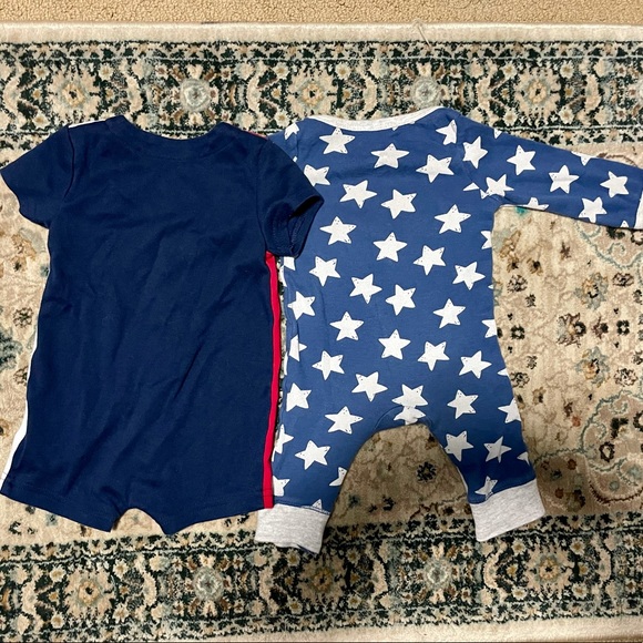 Set of 2, Baby Onesies - Picture 2 of 2